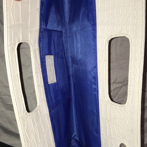 Handbag - Picture 2 of 2